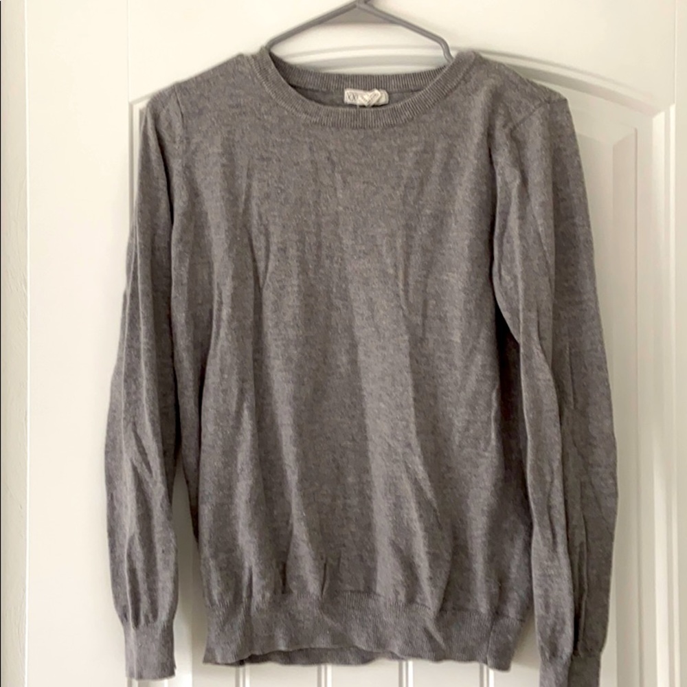 Grey pull over sweater